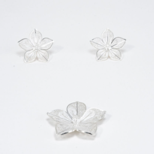 Silver Flower Earrings and Pendant Set