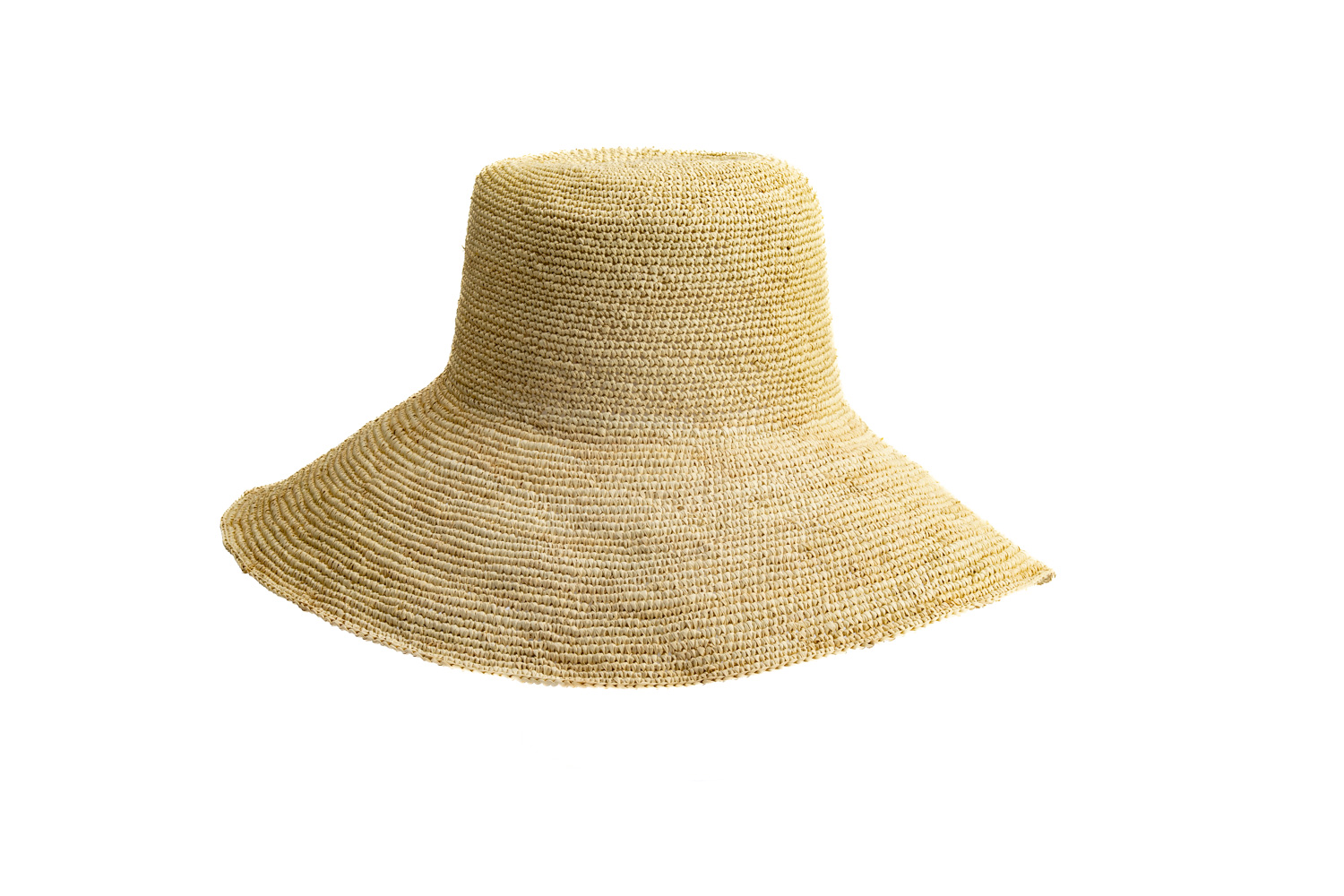 Sombrero tipo campana de paja toquilla natural con ala ancha